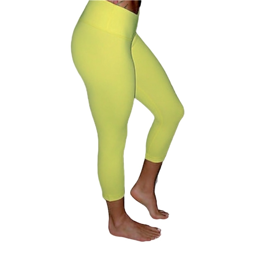 Size 10 Lululemon Yellow crop pant
